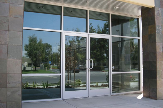 Crestline-commercial-door-repair